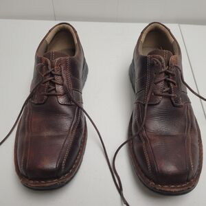 Clarks Men's Espace Lace-Up Oxford Brown Oily Leather US Size 9.5